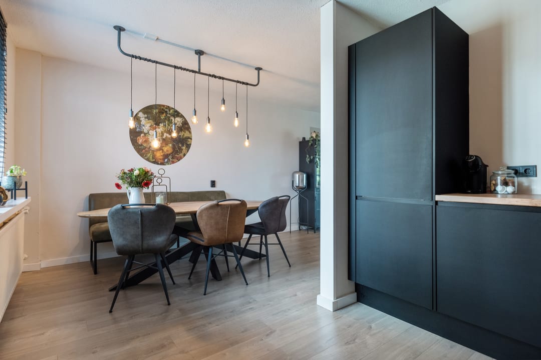 Photo 11 of Ds. van Petegemstraat 36