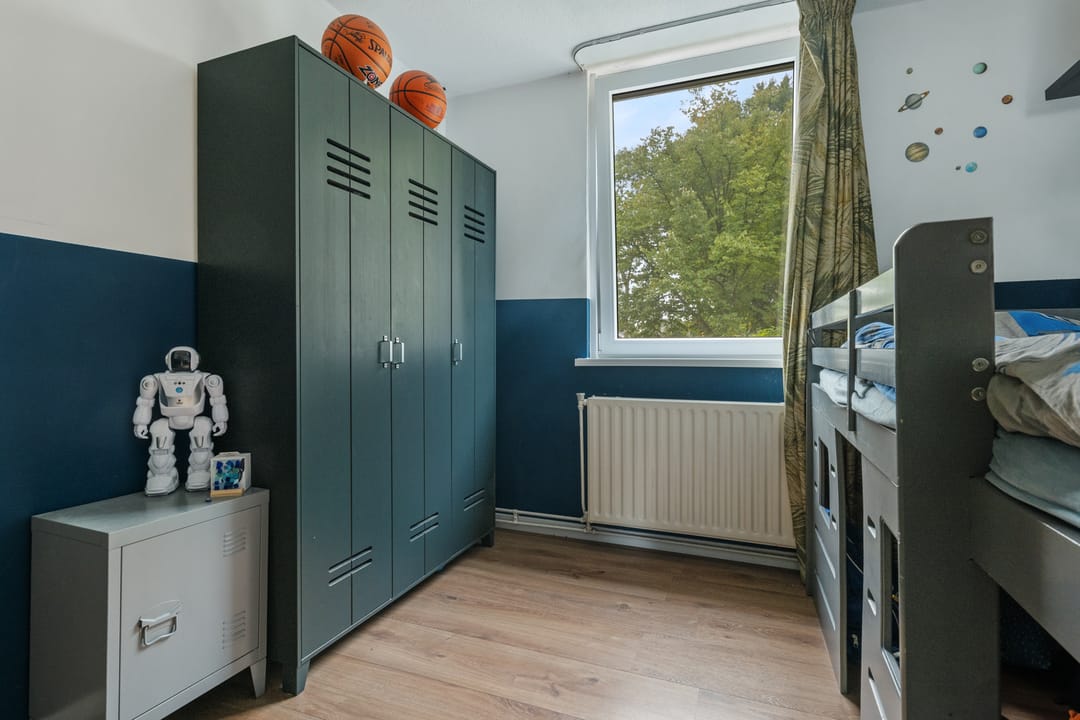Photo 16 of Ds. van Petegemstraat 36