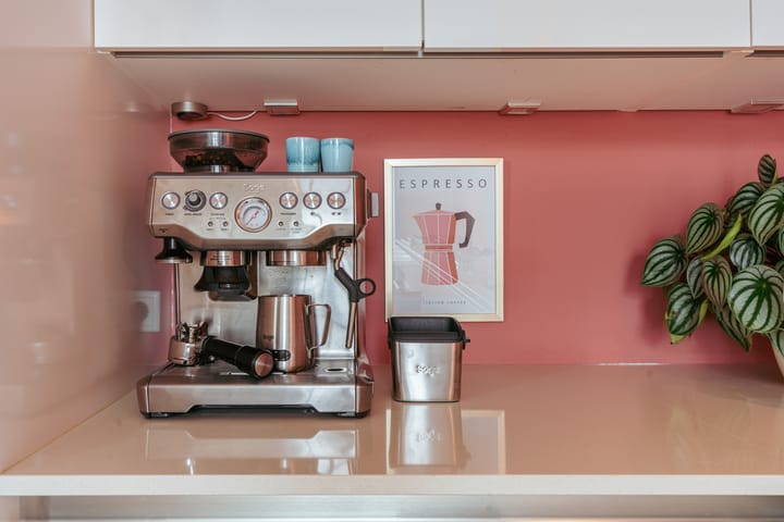 Foto 23 van Sarphatistraat 568