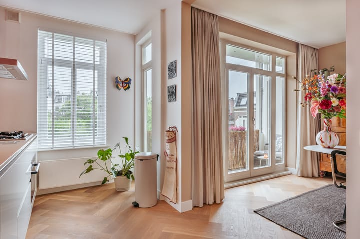 Foto 24 van Sarphatistraat 568