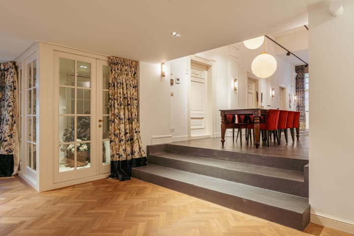 Foto 20 van Eerste Van der Helststraat 1-D