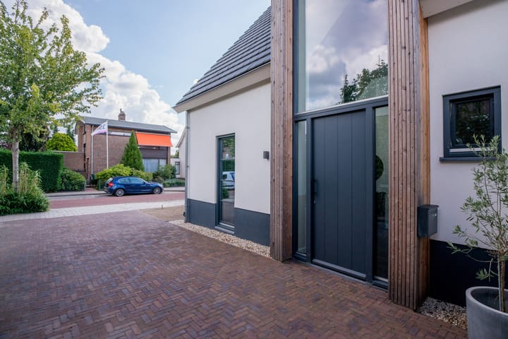 Photo 68 of Pastoor Windhausenlaan 15