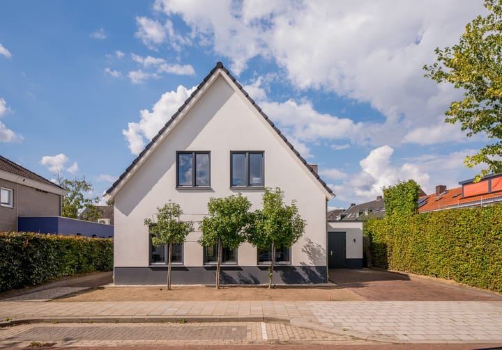 Photo 70 of Pastoor Windhausenlaan 15