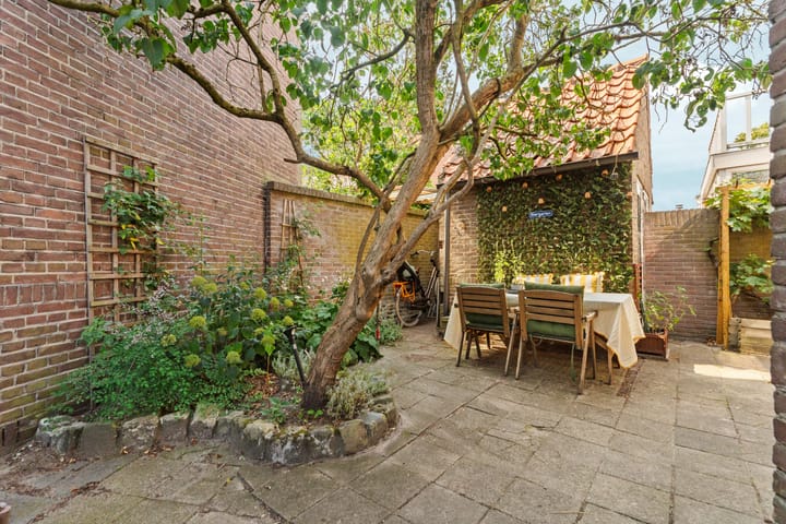 Foto 32 van Moerakkerdwarsstraat 1