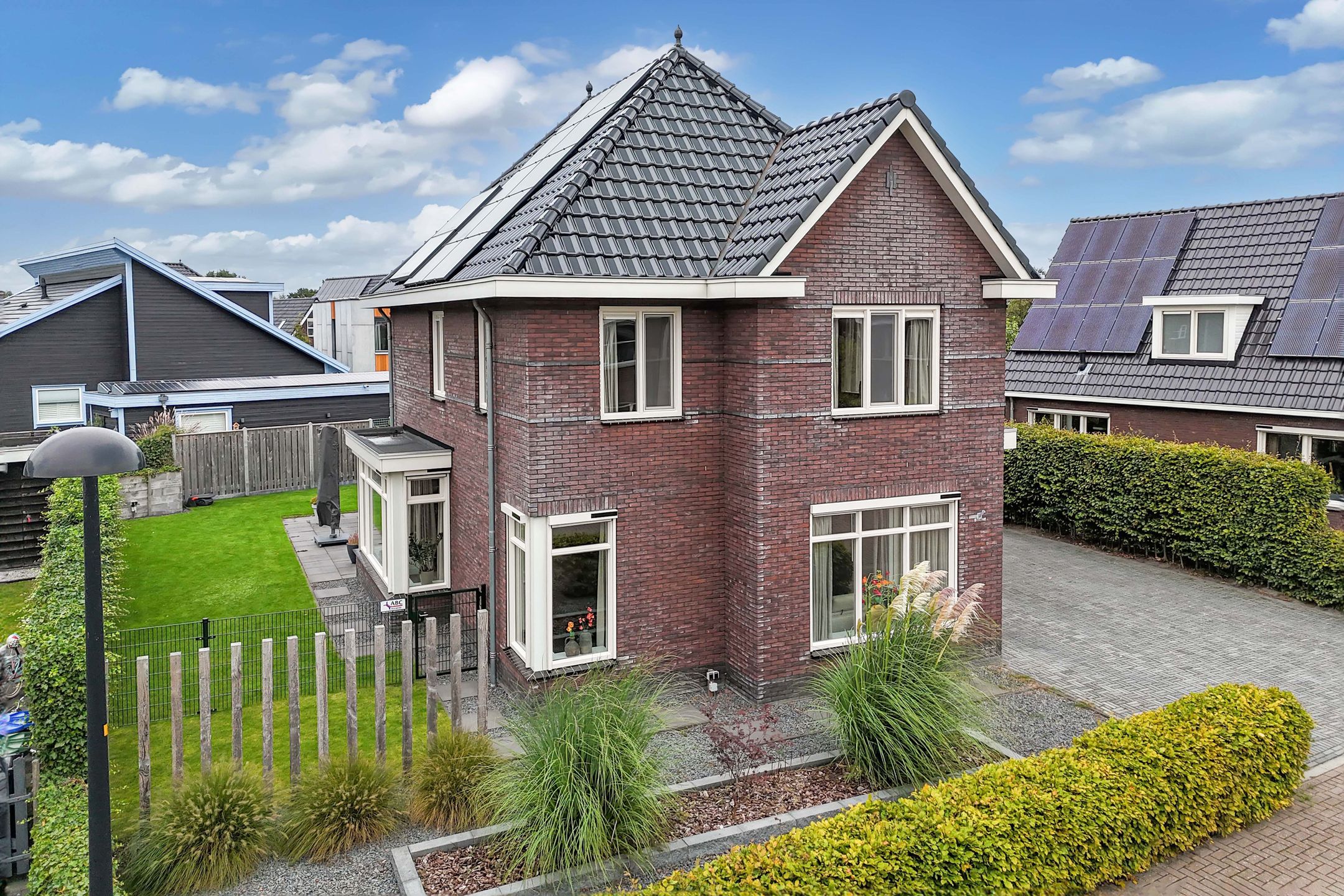 Nienke van Hichtumweg, 51, Heerenveen, 8448SJ, Friesland, Nederland 51