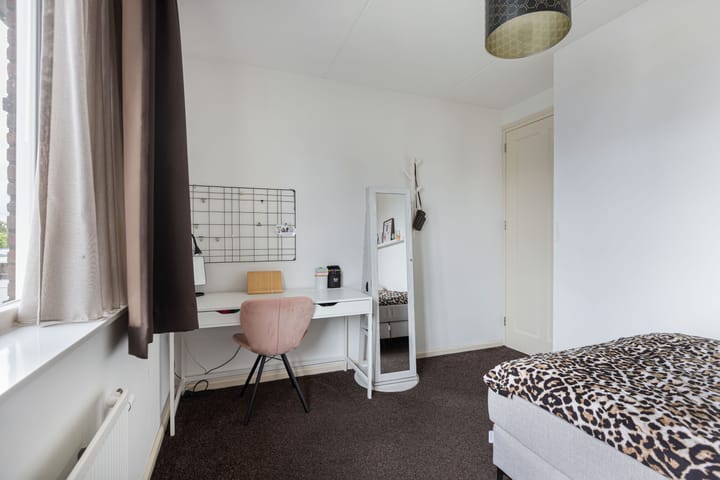 Foto 30 van Nienke van Hichtumweg 51