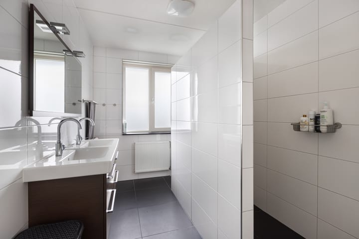 Foto 33 van Nienke van Hichtumweg 51