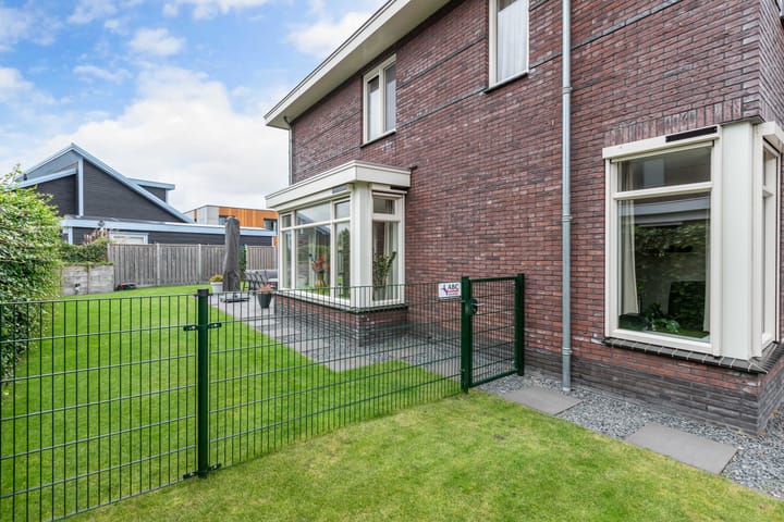 Foto 40 van Nienke van Hichtumweg 51