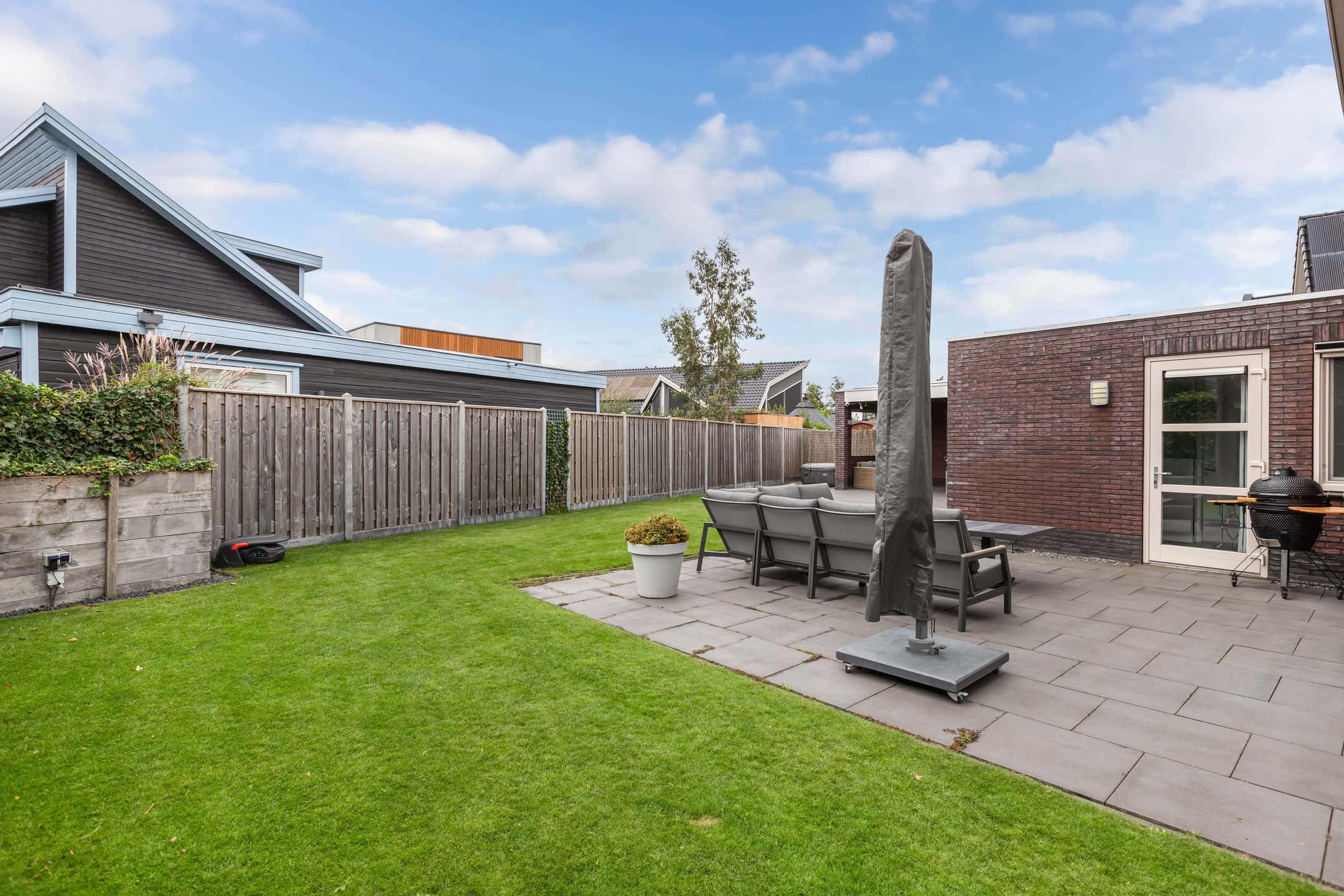 Foto 42 van Nienke van Hichtumweg 51