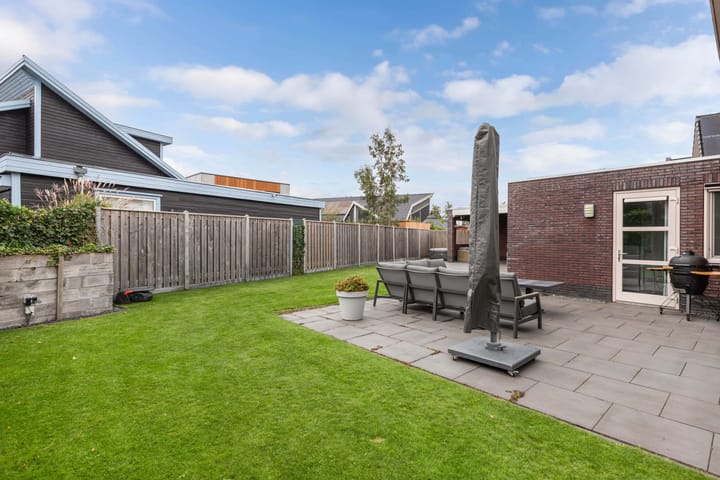 Foto 42 van Nienke van Hichtumweg 51