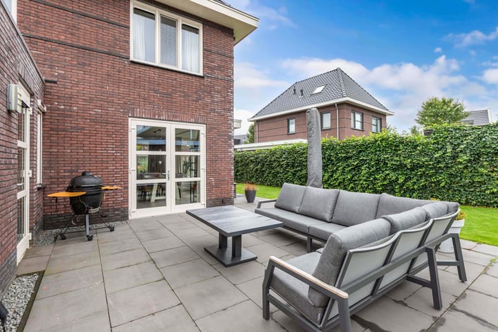 Foto 50 van Nienke van Hichtumweg 51