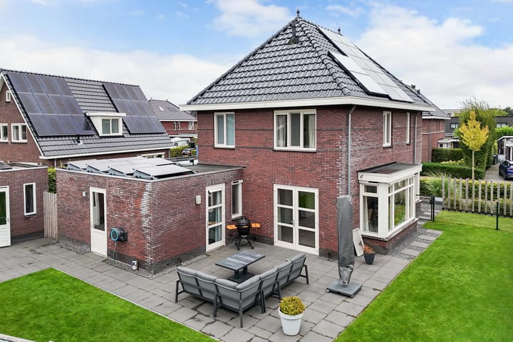 Foto 51 van Nienke van Hichtumweg 51