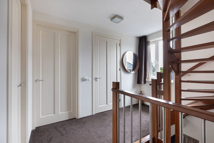 Foto 25 van Nienke van Hichtumweg 51