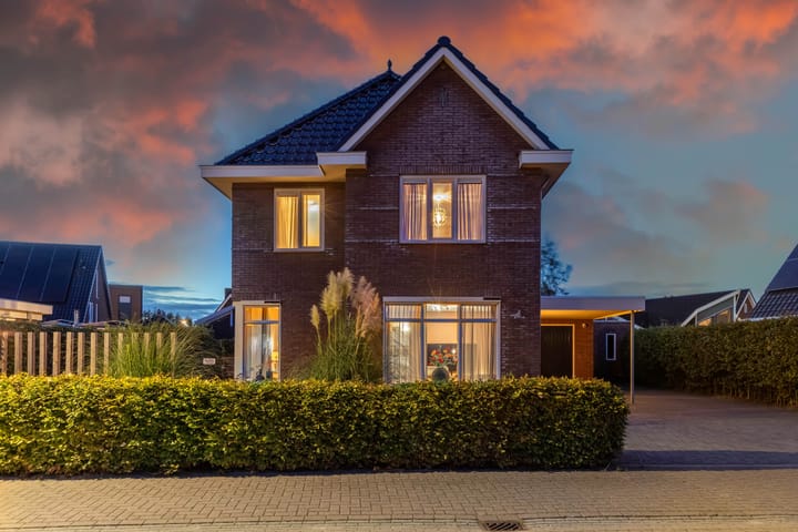 Foto 55 van Nienke van Hichtumweg 51