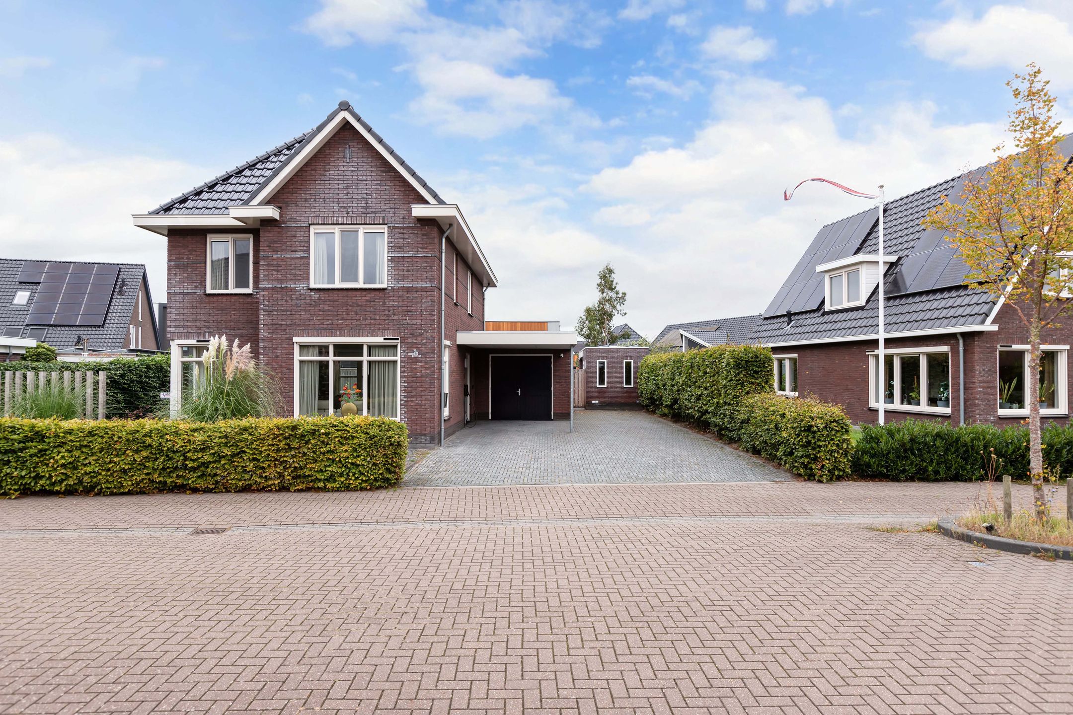 Foto 57 van Nienke van Hichtumweg 51