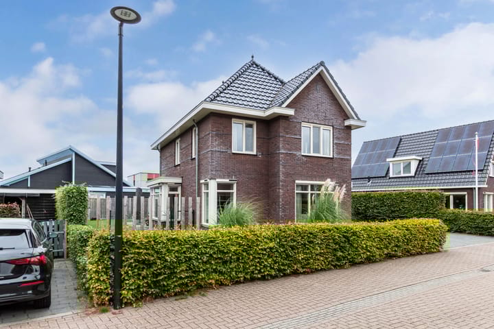 Foto 58 van Nienke van Hichtumweg 51