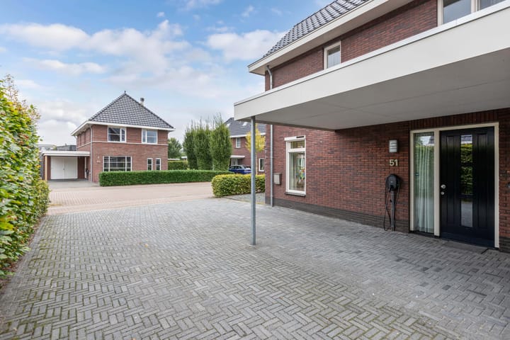 Foto 60 van Nienke van Hichtumweg 51