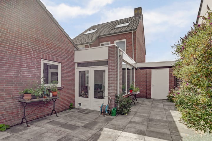 Foto 38 van Klaverstraat 5