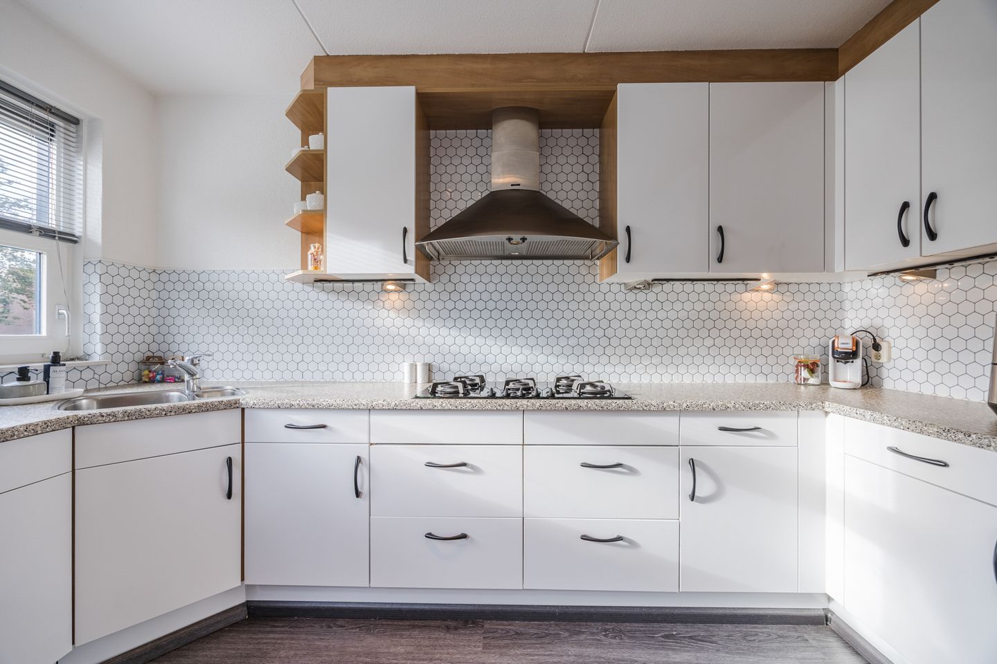 Photo 4 of Marga Klompélaan 123