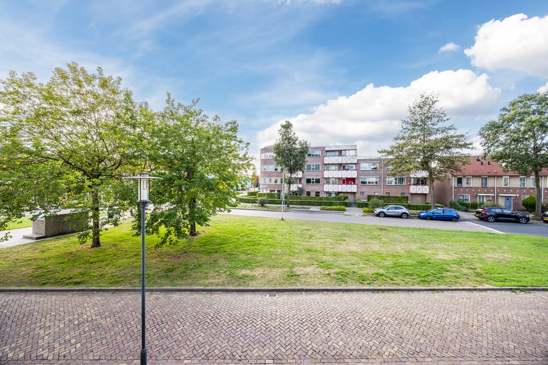 Photo 41 of Marga Klompélaan 123