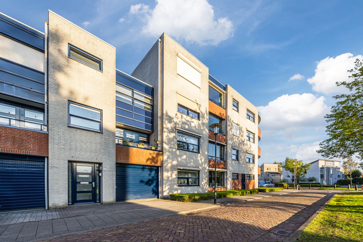 Photo 49 of Marga Klompélaan 123