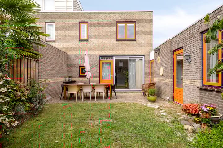 Photo 5 of Luchtenburg 2