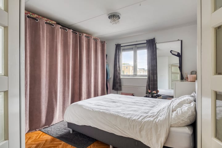 Photo 24 of Luchtenburg 2