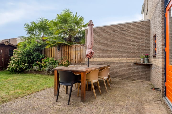 Photo 35 of Luchtenburg 2