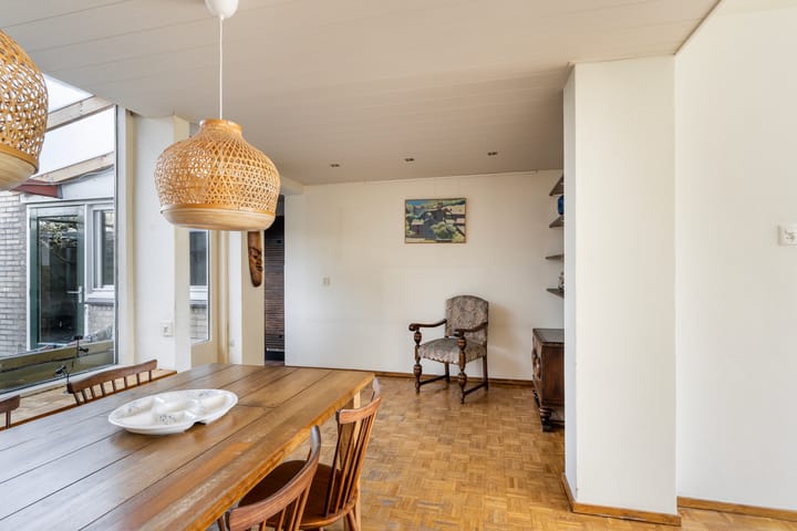 Foto 15 van Esdoornstraat 9