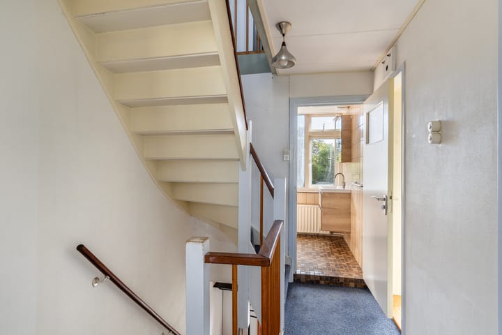 Foto 28 van Esdoornstraat 9