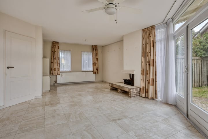 Foto 4 van Overlangelseweg 12-A