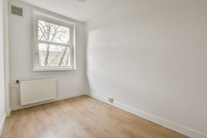 Photo 8 of Willem de Zwijgerlaan 128-2