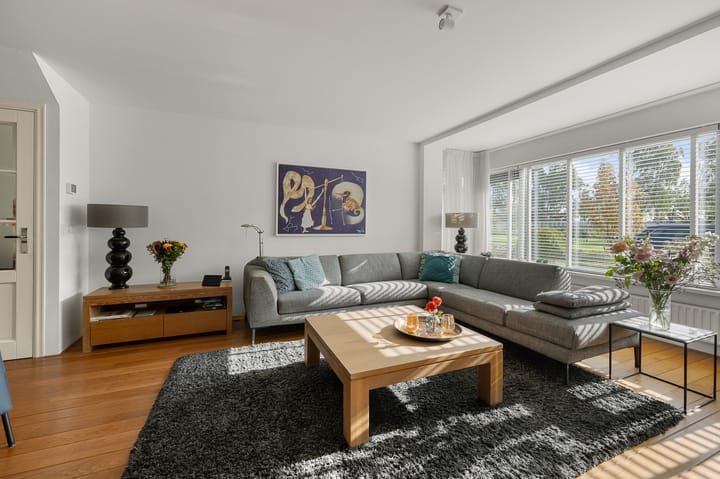 Photo 6 of Karmelietenstraat 12