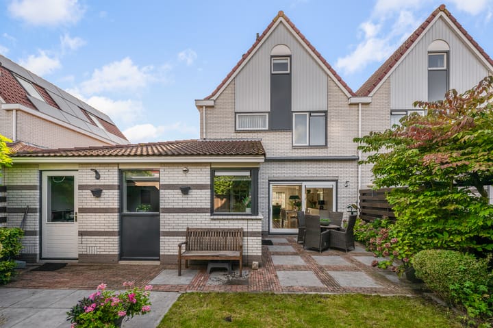 Photo 29 of Karmelietenstraat 12