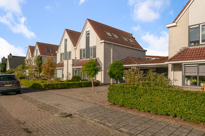 Photo 34 of Karmelietenstraat 12