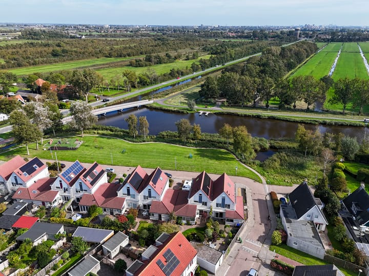 Photo 36 of Karmelietenstraat 12