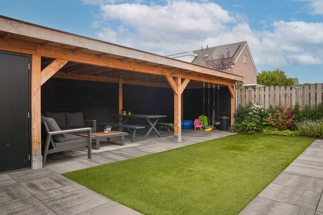 Foto 2 van Uithof 20