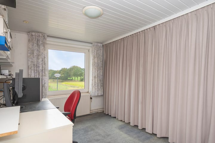 Foto 32 van Vosdaalstraat 16