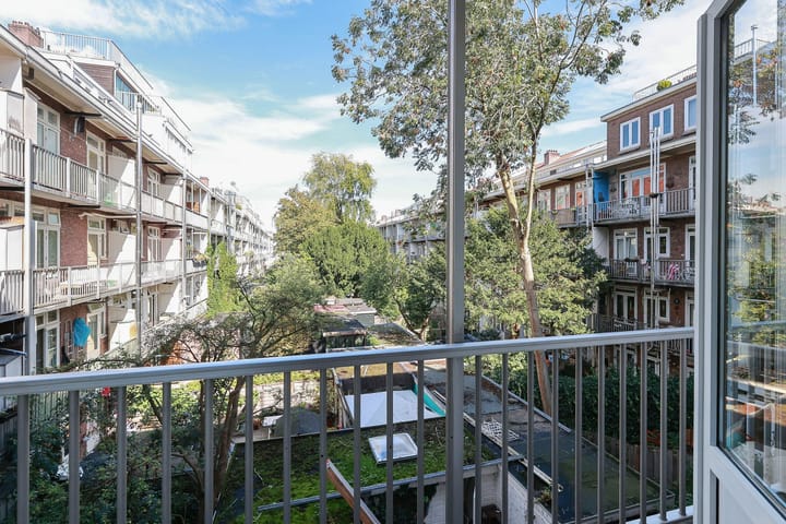 Photo 15 of Antillenstraat 40-2