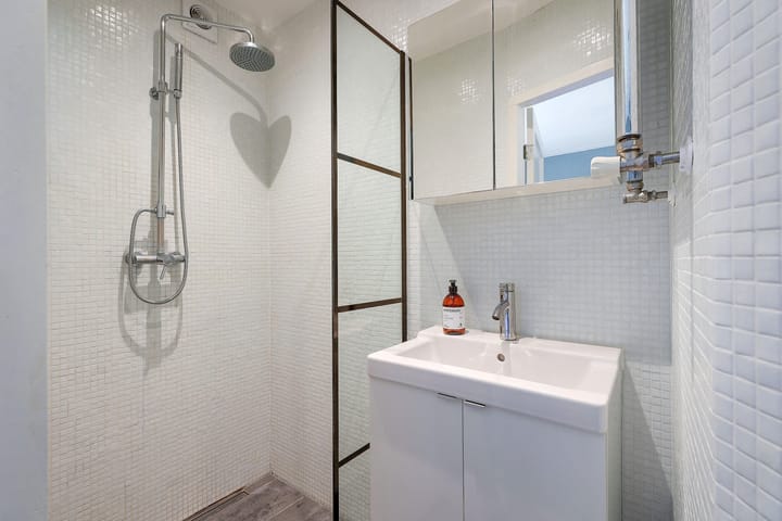 Photo 17 of Antillenstraat 40-2