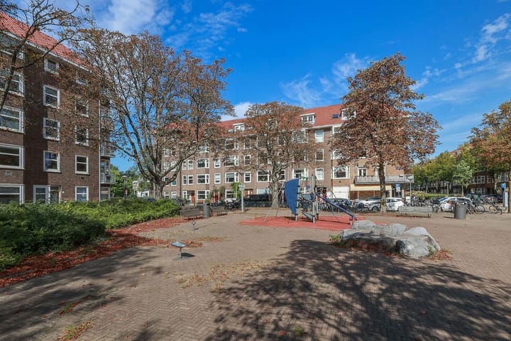 Photo 21 of Antillenstraat 40-2