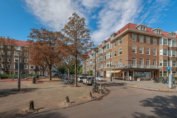Photo 22 of Antillenstraat 40-2