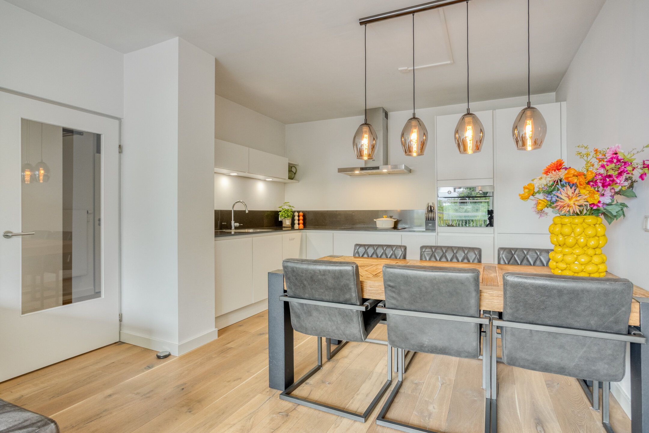 Photo 12 of Sauterneslaan 23-F