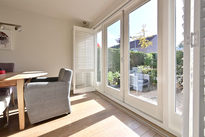 Foto 9 van Schout 46