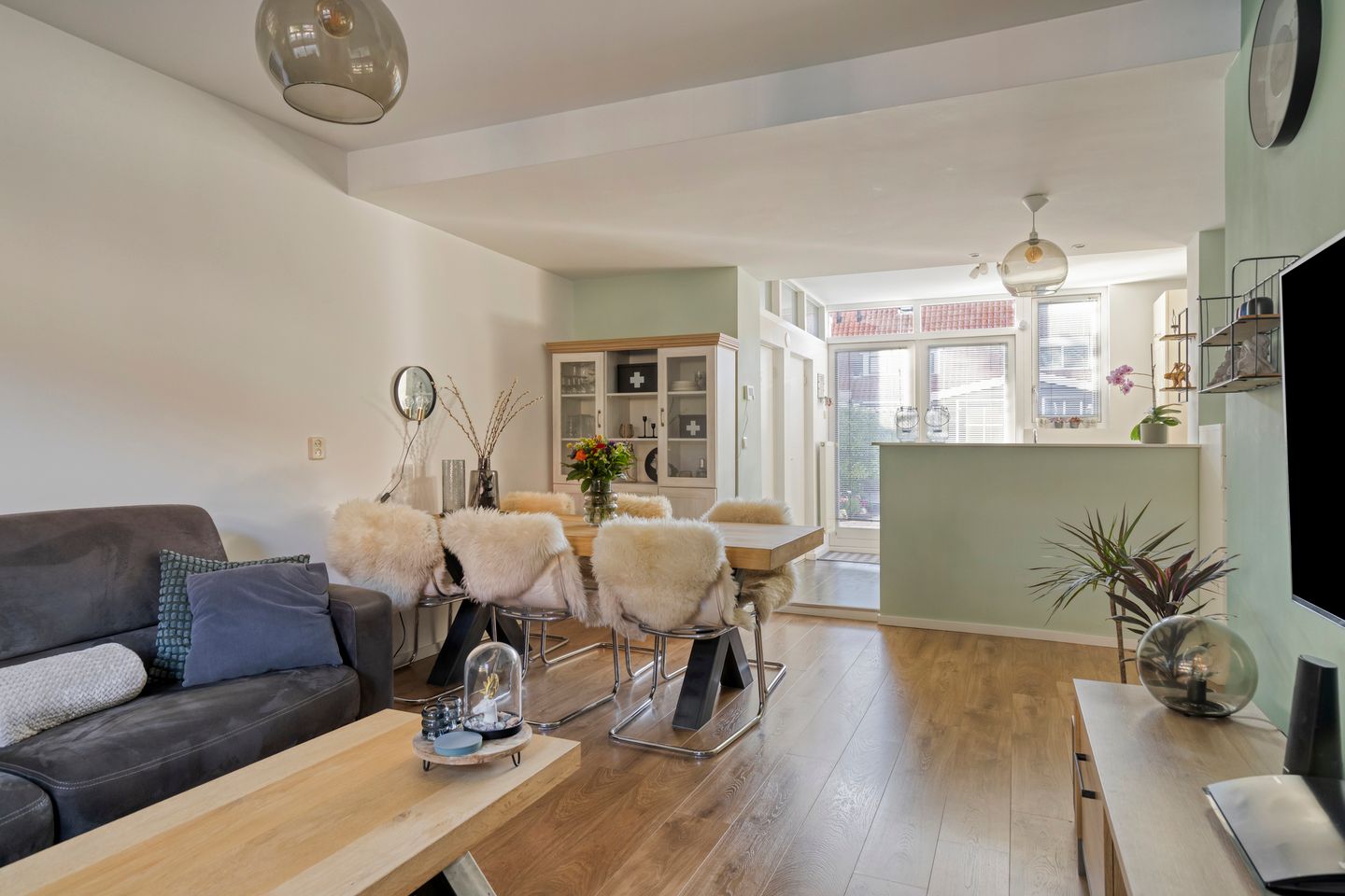 Photo 10 of Schoutenstraat 14