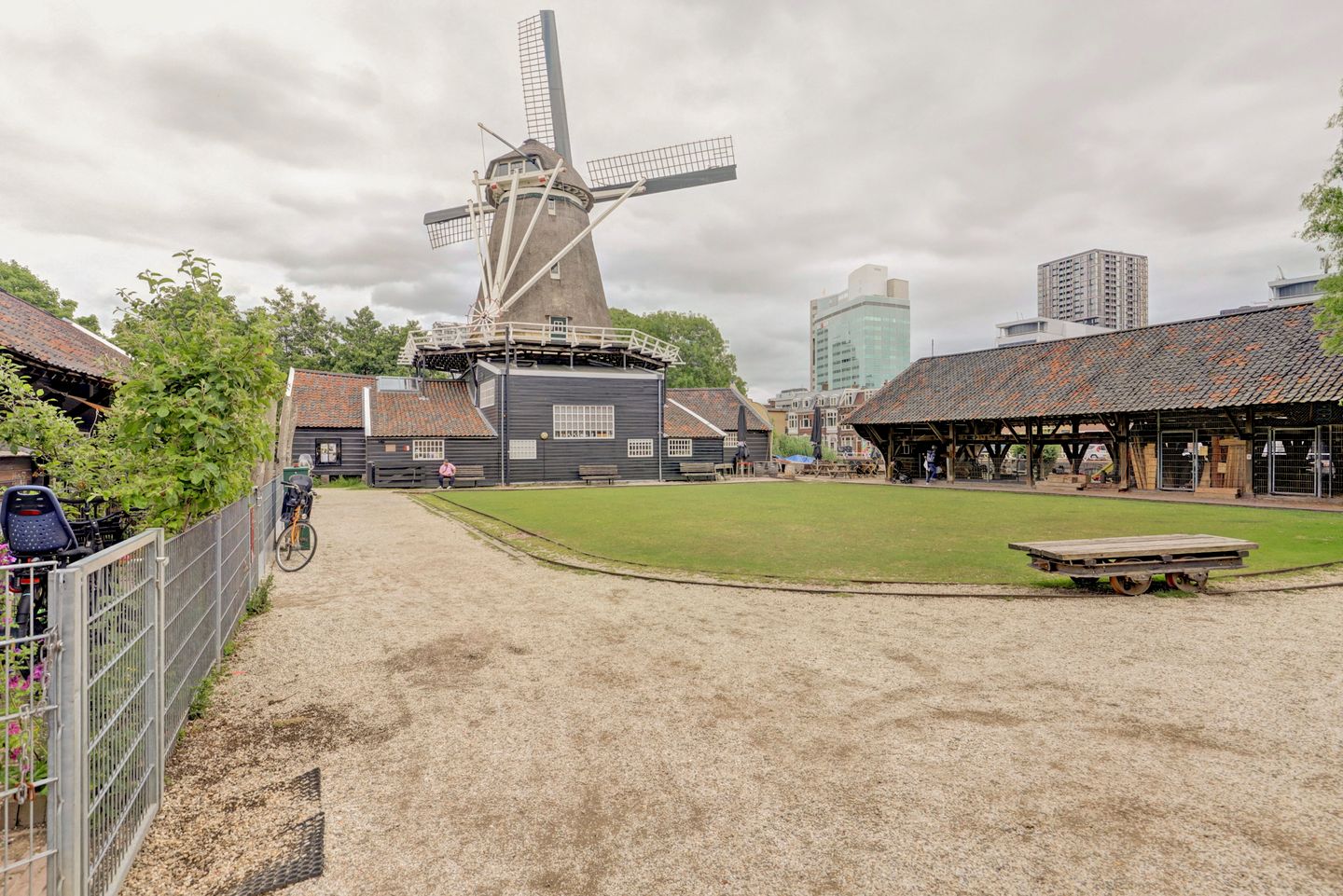 Photo 29 of Daendelsstraat 49