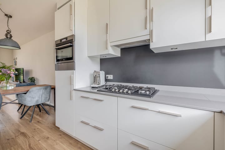 Foto 11 van Den Uylstraat 3