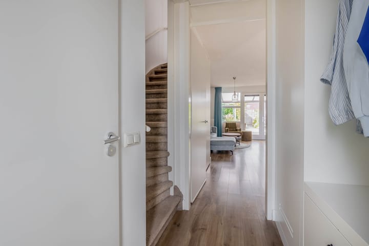 Foto 13 van Den Uylstraat 3