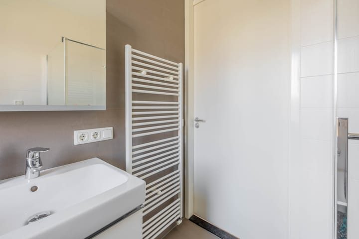 Foto 20 van Den Uylstraat 3