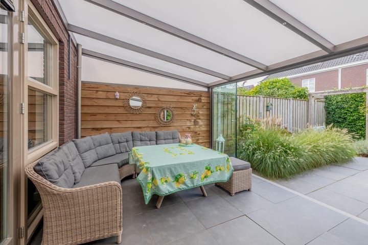 Foto 26 van Den Uylstraat 3